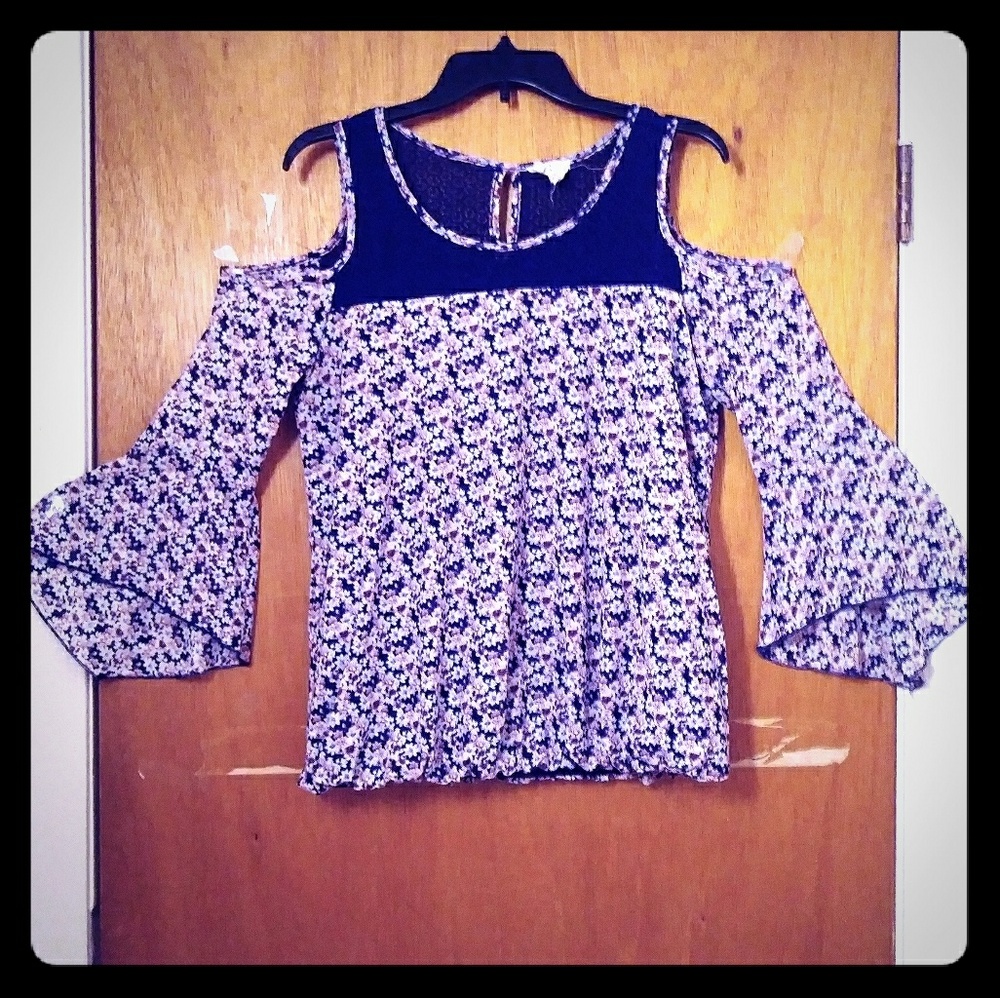EUC Sheer Floral Peasant Blouse (3/4 Flowy Sleeves)